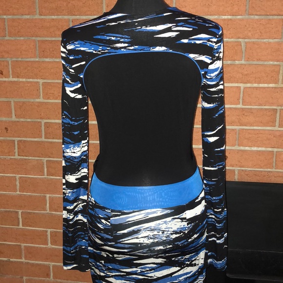 💙BCBGMAXAZRIA💙MARBLED COLOR-BLOCK WRAP DRESS💙 - Picture 6 of 8
